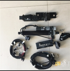 把手燈，電尾門(mén)，4門(mén)警示燈A6L 原廠升級(jí)!