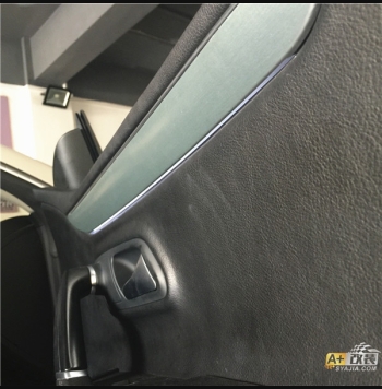 門板氣氛燈CC原廠升級(jí)。
