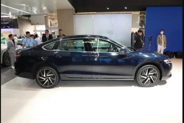 全新大眾邁騰車(chē)輛配置